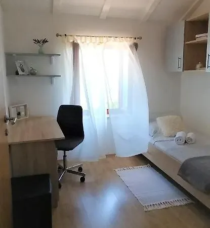 Vacation Silvy Holiday home Dobrec